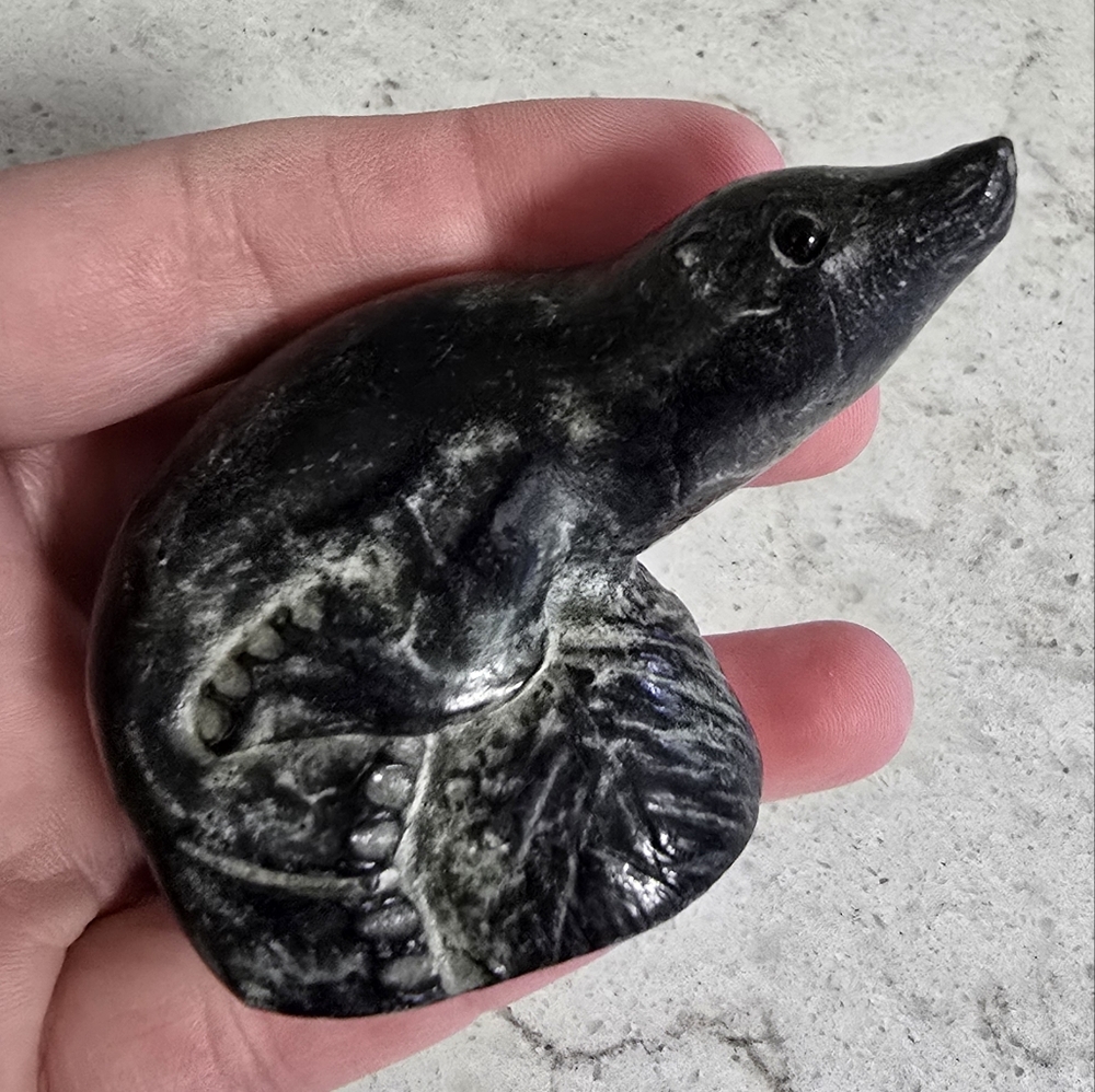 Vtg A Wolf Original Seal Animal Black Carved Figure Mini Statue Figurine